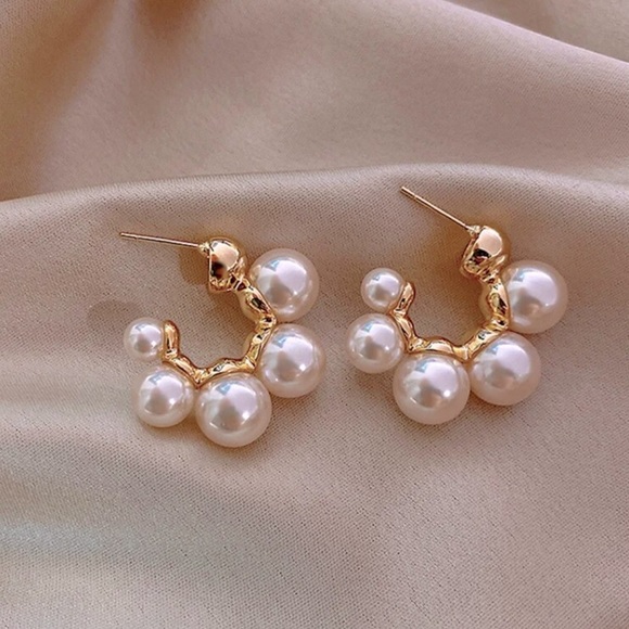 “Now & Forever" Luxury Pearl Gold Mini Hoop Statement Minimalist Dainty Earrings - Picture 7 of 7